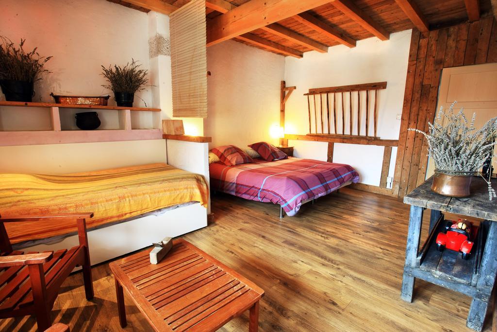 La Ferme Modele Hotel Châtillon-la-Palud Pokój zdjęcie